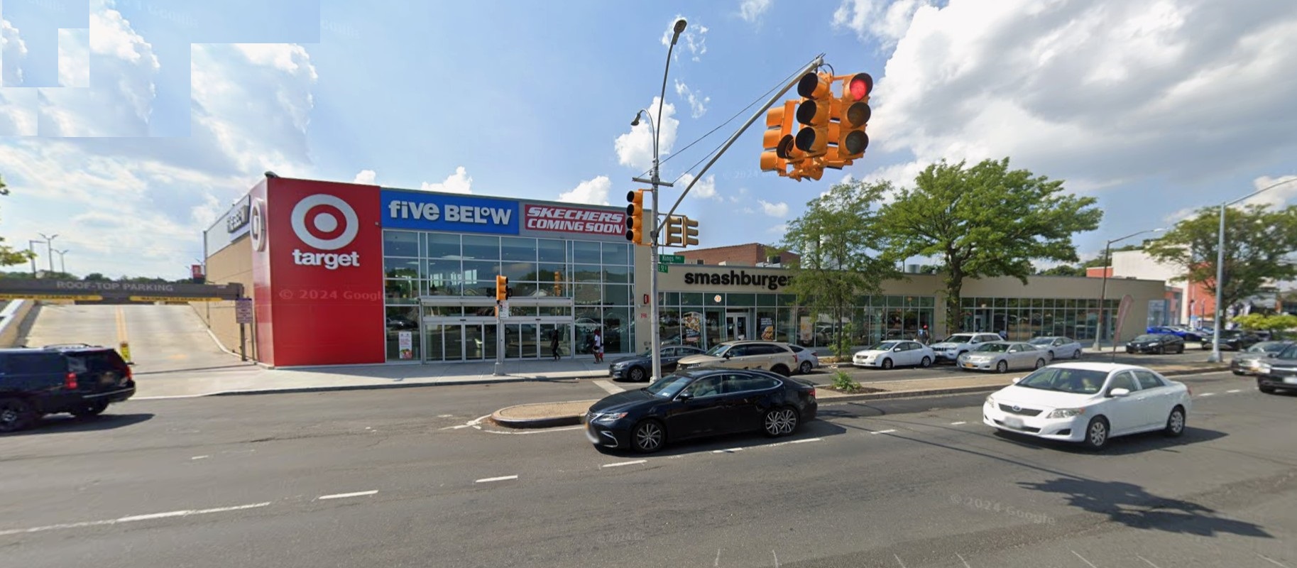 SKECHERS Warehouse Outlet Brooklyn