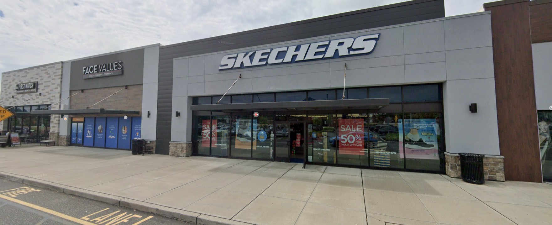 SKECHERS Warehouse Outlet Morris Plains